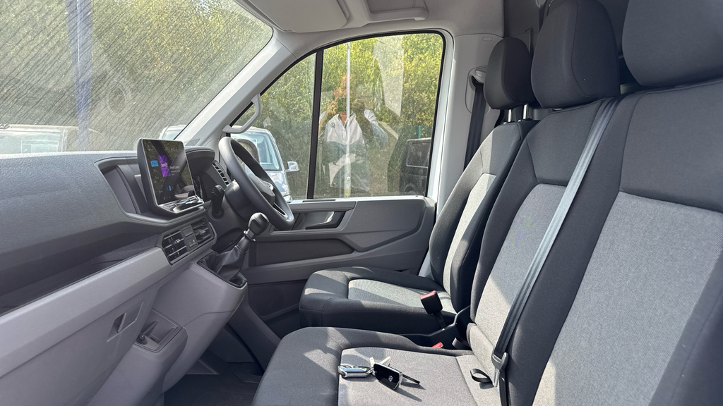 Volkswagen Crafter Crafter 2.0 Tdi 140Ps Commerce Business High Roof White #2