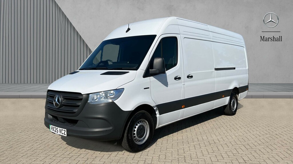 Mercedes-Benz eSprinter Sprinter 150Kw 81Kwh Pro Van White #4