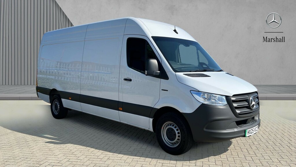 Mercedes-Benz eSprinter Sprinter 150Kw 81Kwh Pro Van White