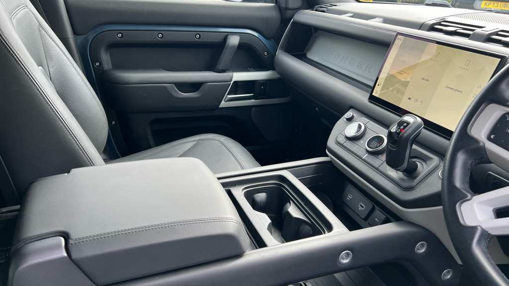Volvo V60 Plus, B3 Mild Hybrid, Dark Grey #34