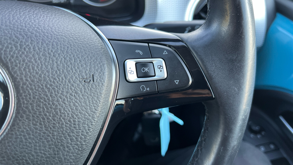 Volkswagen Up Up 2016 1.0 60Ps Cruise And Park Move Blue #23