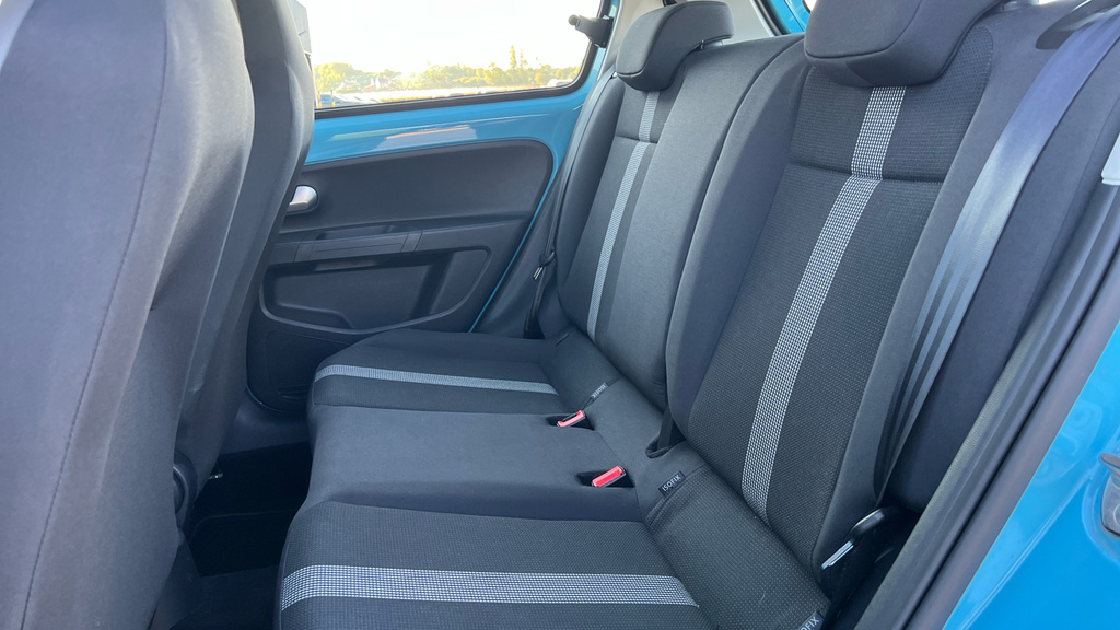 Volkswagen Up Up 2016 1.0 60Ps Cruise And Park Move Blue #14