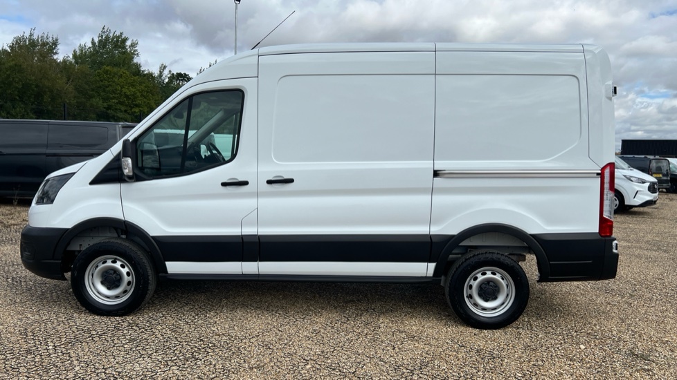 Ford Transit Custom Transit 135Kw 68Kwh H2 Leader Van White #6