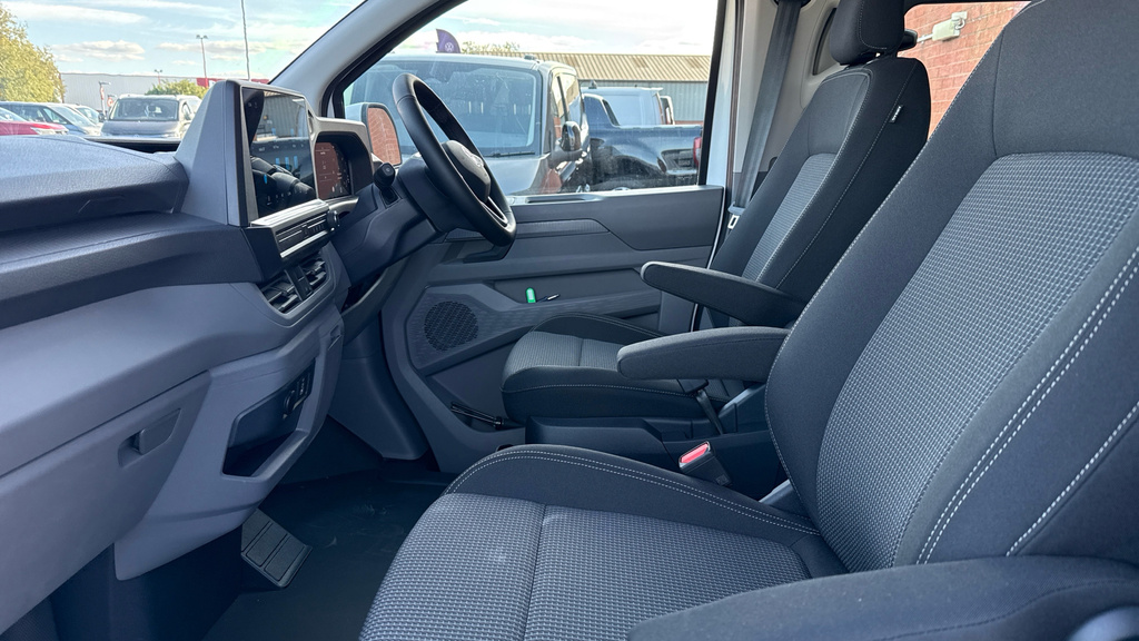 Volkswagen Transporter Transporter 2.0 Tdi 150 Commerce Plus Kombi Van Au White #2