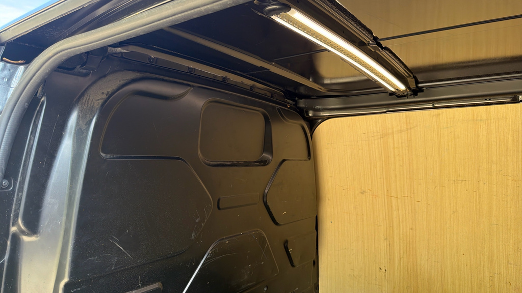 Ford Transit Custom 350 Limited L4 H3 Xlwb High Roof Jumbo 170 Bhp White #32