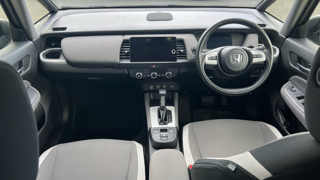 Honda Jazz Jazz 1.5 I-mmd Hybrid Crosstar Ex Ecvt YY21LJZ Grey #4