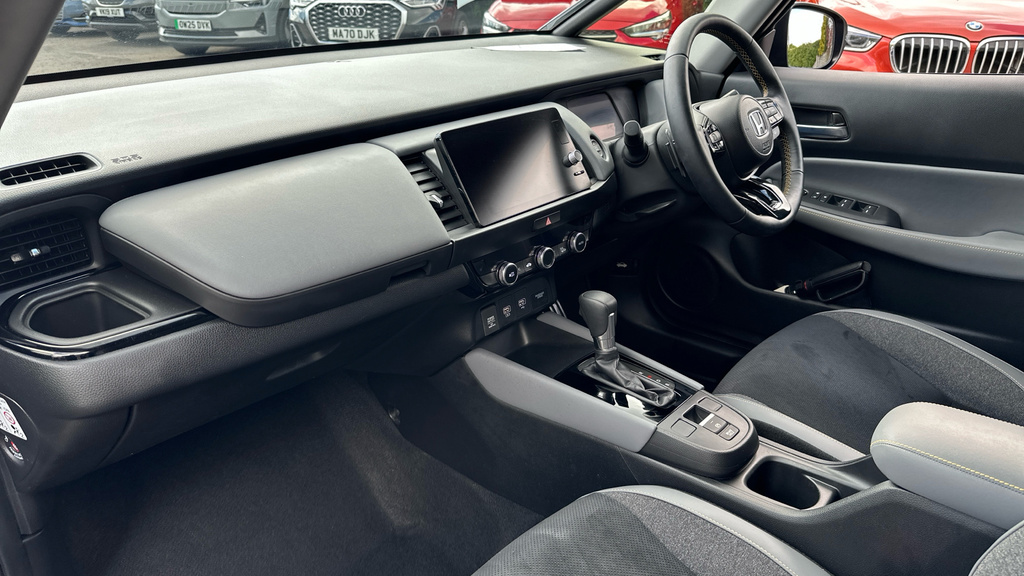 Honda Jazz Jazz 1.5 I-mmd Hybrid Advance Sport Ecvt RJ25ULL Black #2