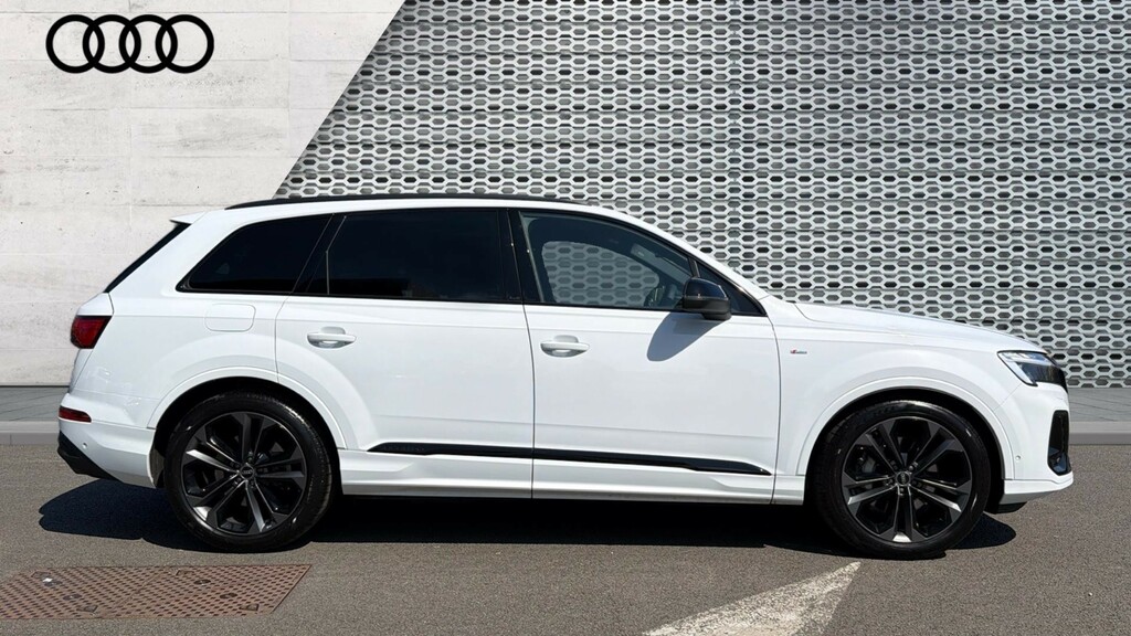 Audi Q7 Q7 3.0 Tfsi Quattro 340 Black Edition Tiptroni White #4