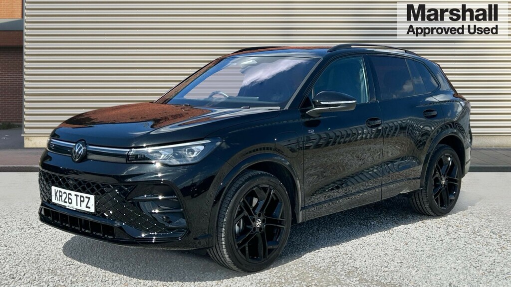 Volkswagen Tiguan Volkswagen Tiguan Estate 1.5 Tsi 272 Ehybrid R-lin KR26TPZ Black #6