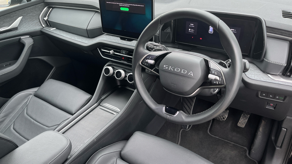 Skoda Kodiaq Kodiaq 1.5 Tsi E-tec Se L Dsg 7 Seat EN25FWA Black #6