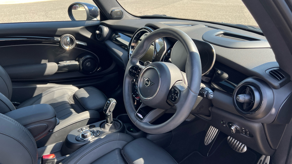 Mini Hatch Hatchback 2.0 John Cooper Works Premium Plus A RO73DHL Black #6