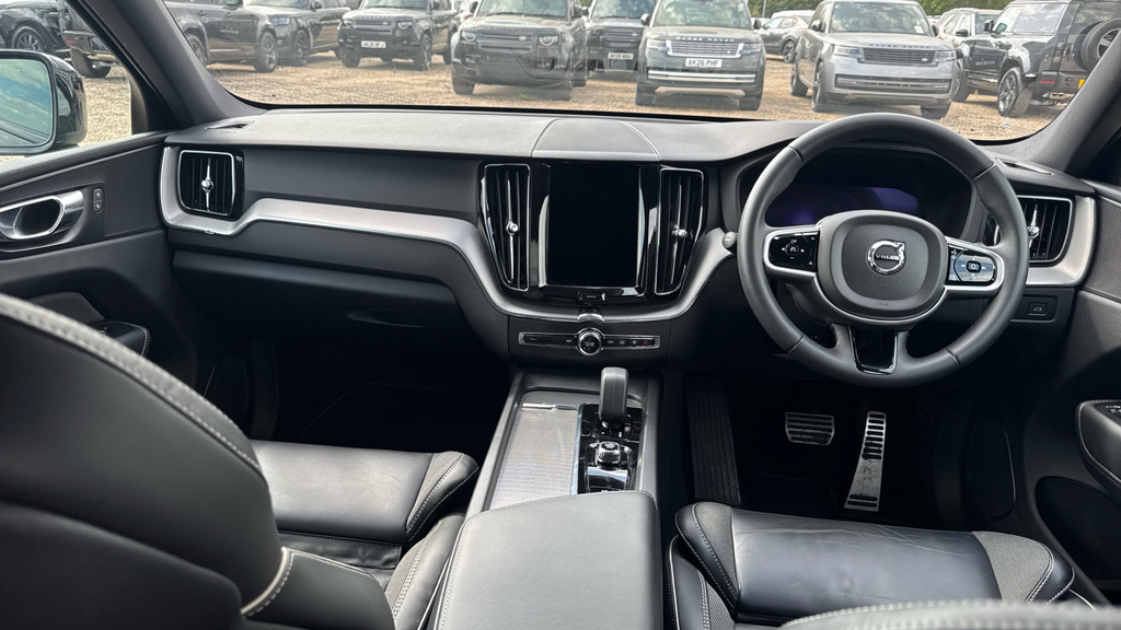 Volvo XC60 Xc60 2.0 B4d R Design Awd Geartronic Grey #5