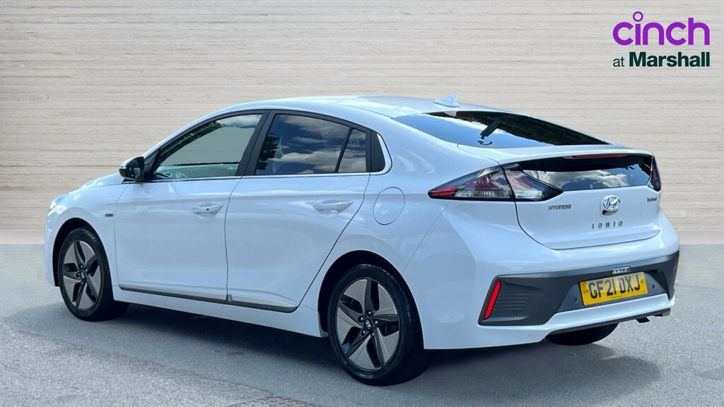 Hyundai Ioniq Ioniq 1.6 Gdi Hybrid Premium Se Dct GF21DXJ White #5
