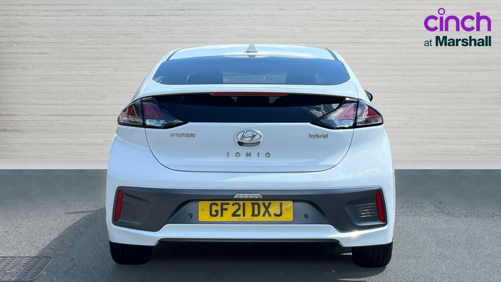 Hyundai Ioniq Ioniq 1.6 Gdi Hybrid Premium Se Dct GF21DXJ White #4