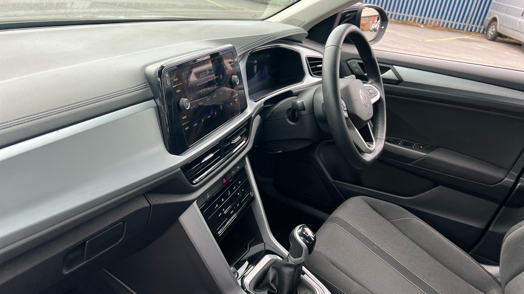 Volkswagen T-Roc T-roc 1.0 Tsi Life LX23WPZ Black #2