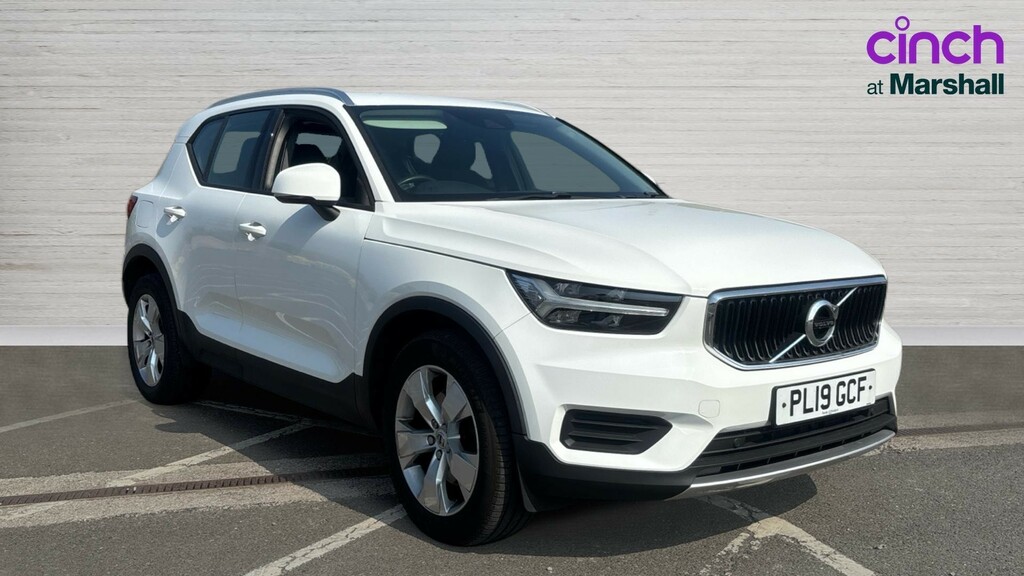Volvo XC40 Xc40 2.0 T4 Momentum Awd Geartronic PL19GCF White