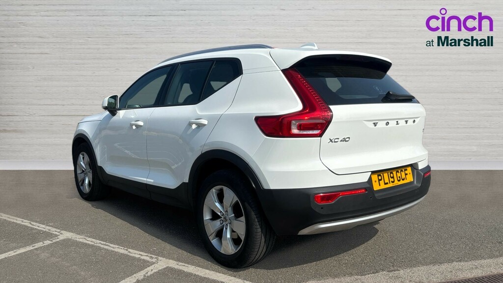 Volvo XC40 Xc40 2.0 T4 Momentum Awd Geartronic PL19GCF White #5