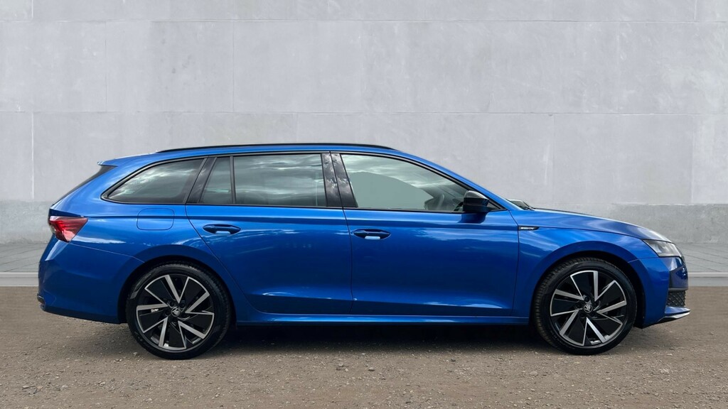 Skoda Octavia Octavia 1.5 Tsi 150 Sportline EJ75AYM Blue #4