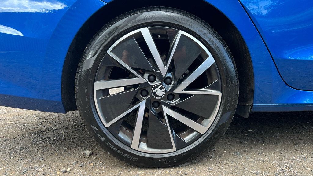 Skoda Octavia Octavia 1.5 Tsi 150 Sportline EJ75AYM Blue #5