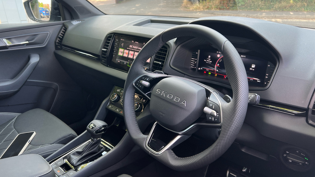 Skoda Karoq Karoq Sportline Edition 2.0 Tsi 190 Ps 4X4 Dsg White #6