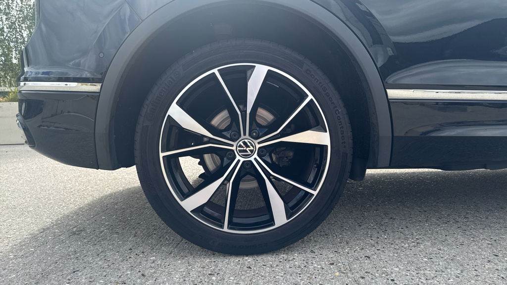 Volkswagen Tiguan Tiguan 1.5 Tsi 150 R-line Dsg YH23FPC Black #5