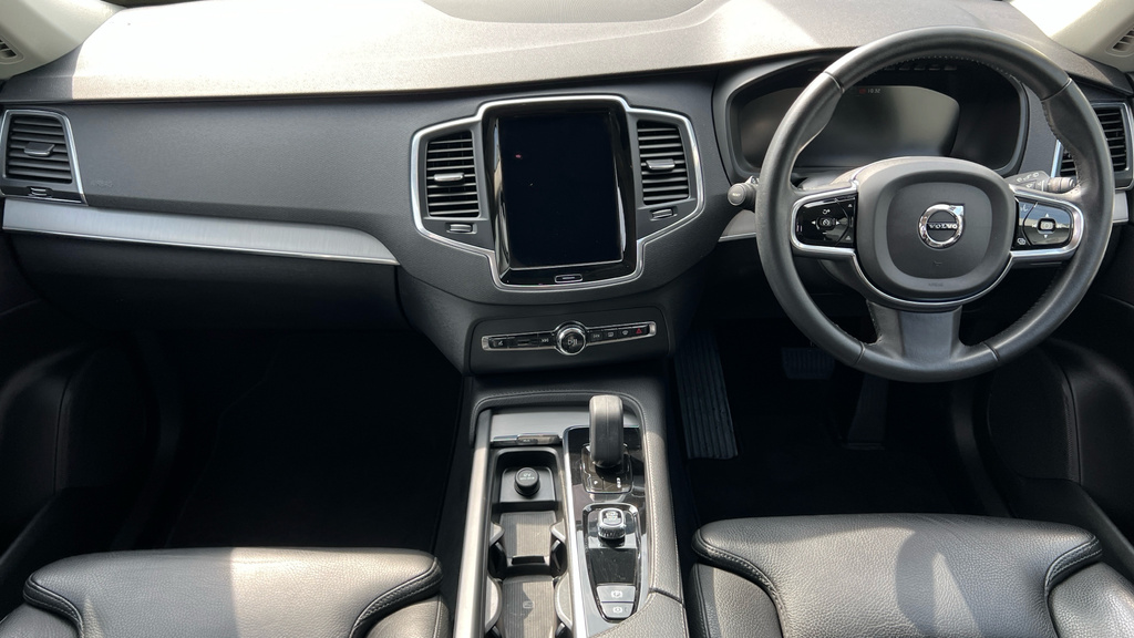 Volvo XC90 Xc90 2.0 B5d 235 Momentum Awd Geartronic NA22WHH Black #5