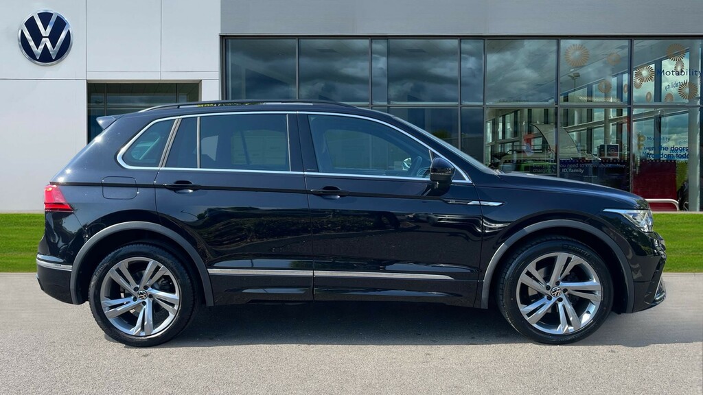 Volkswagen Tiguan Tiguan 1.5 Tsi 150 R-line Edition Dsg ND23PYU Black #4
