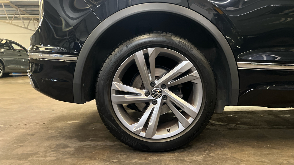 Volkswagen Tiguan Tiguan 1.5 Tsi 150 R-line Edition Dsg KR23VPN Black #5