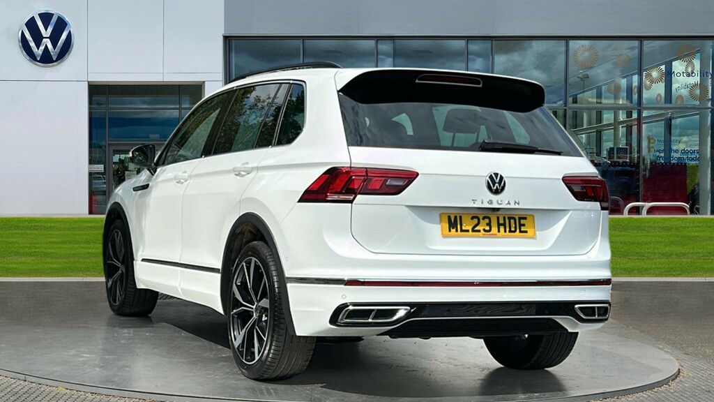 Volkswagen Tiguan Tiguan 1.5 Tsi 150 R-line Dsg ML23HDE White #3
