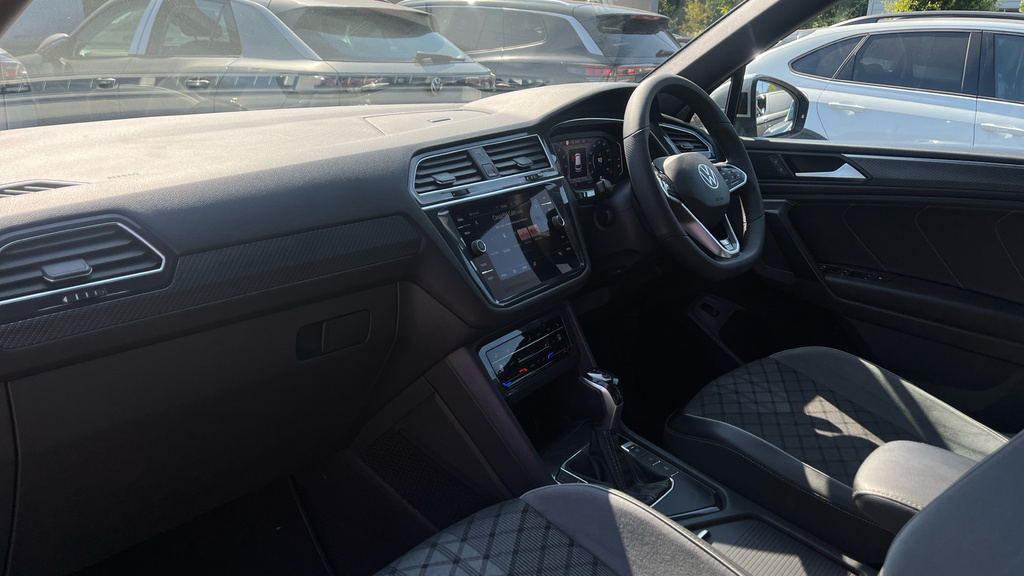 Volkswagen Tiguan Allspace Tiguan Allspace 1.5 Tsi R-line Dsg LB22FHZ Silver #2