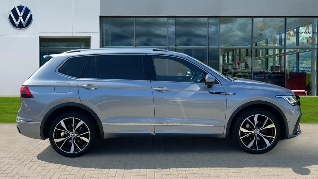 Volkswagen Tiguan Allspace Tiguan Allspace 1.5 Tsi R-line Dsg LB22FHZ Silver #4