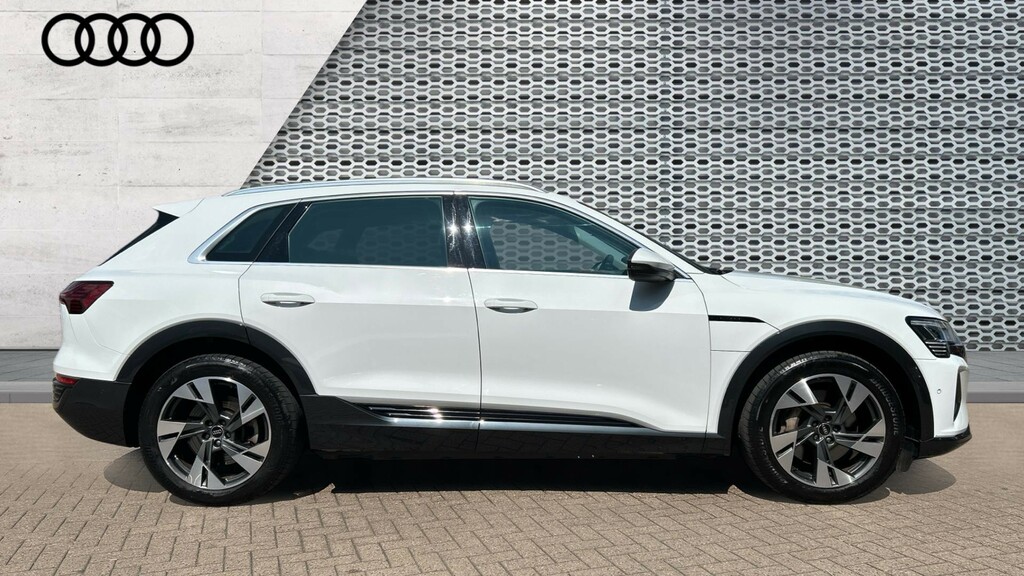 Audi Q8 e tron Q8 250Kw 50 Quattro 95Kwh Sport NL23VLY White #4