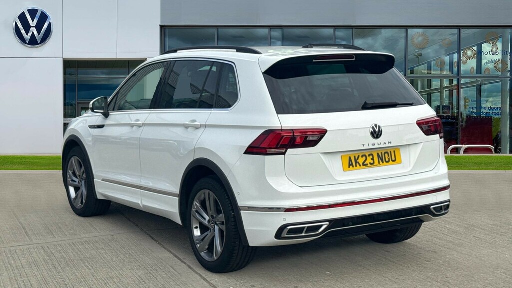 Volkswagen Tiguan Tiguan 1.5 Tsi 150 R-line Edition Dsg AK23NOU White #3