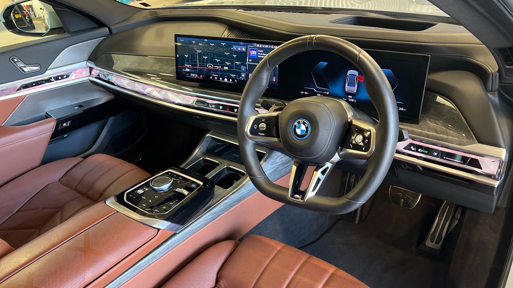BMW i7 I7 335Kw Edrive50 M Sport 105.7Kwh Grey #4