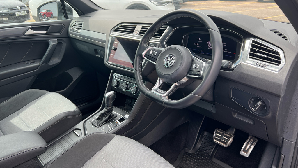 Volkswagen Tiguan Tiguan 1.5 Tsi Evo 150 R-line Dsg EK19VDC Black #6
