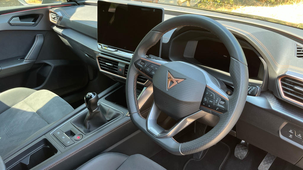 Cupra Leon Leon 1.5 Tsi 150 V2 KY25HTN Black #6
