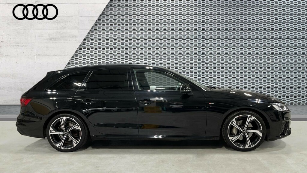 Audi A4 Avant A4 40 Tfsi 204 Black Edition S Tronic MW24RZK Black #4