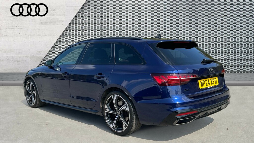 Audi A4 Avant A4 40 Tfsi 204 Black Edition S Tronic WP24XPD Blue #3