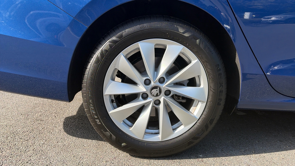 Skoda Superb Superb 1.5 Tsi E-tec Se Technology Dsg EK26RUC Blue #5