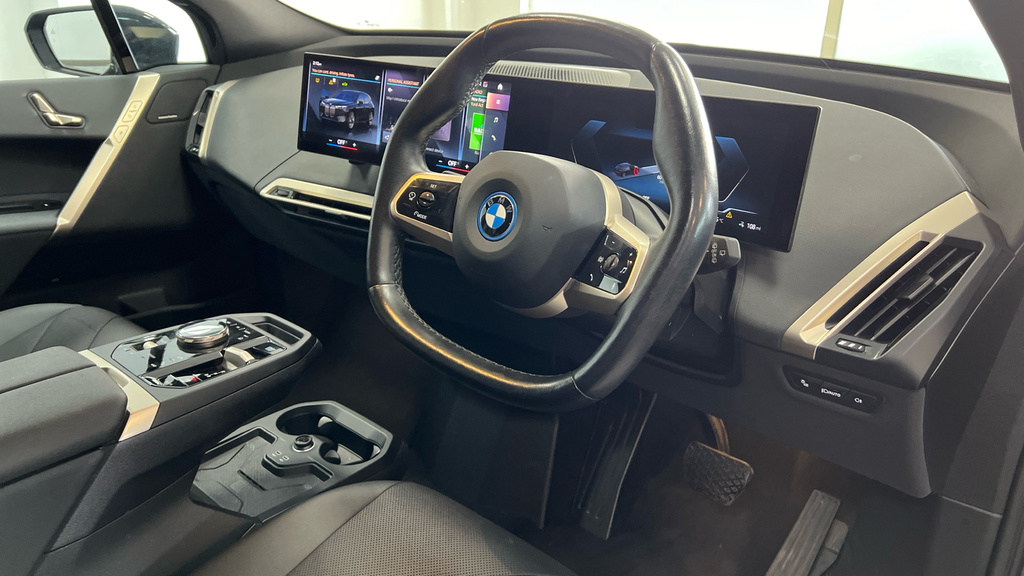 BMW iX Ix 240Kw Xdrive40 M Sport 76.6Kwh MM22UAH Black #6