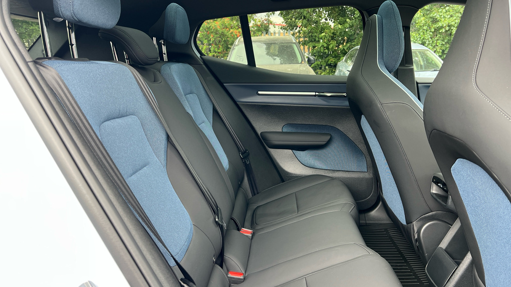 Volvo EX30 Ex30 200Kw Sm Extended Range Ultra 69Kwh Blue #6
