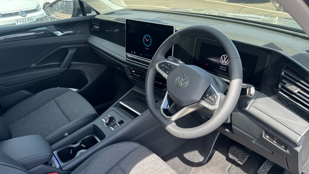 Volkswagen Tiguan Tiguan 1.5 Match Etsi 150Ps Dsg FV26RHK Grey #6