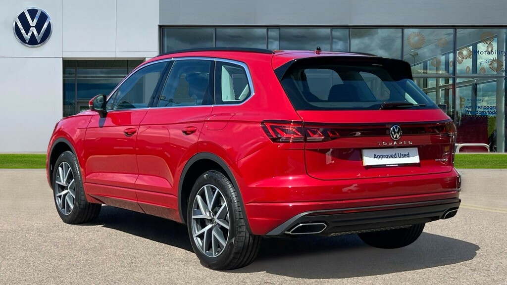 Volkswagen Touareg Touareg Elegance 3.0 Tsi 4Motion Ehybrid 381 Ps 8- EA26AFU Red #3