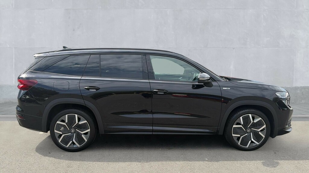 Skoda Kodiaq Kodiaq 1.5 Tsi E-tec Sportline Dsg 7 Seat EK26DGX Black #4