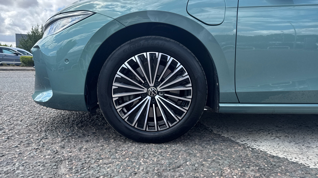 Volkswagen Passat Passat 1.5 Tsi Ehybrid 272 Elegance Dsg Green #5