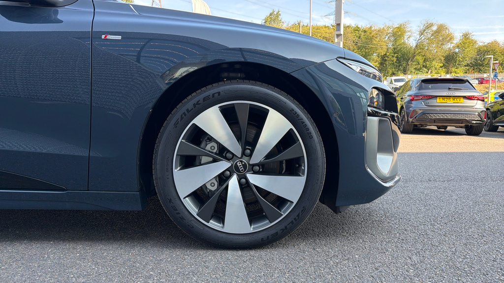 Audi A6 Avant A6 270Kw Performance 100Kwh S Line Blue #5