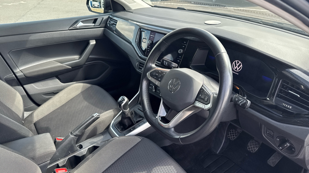 Volkswagen Polo Polo 1.0 Life FV73DWW Black #6