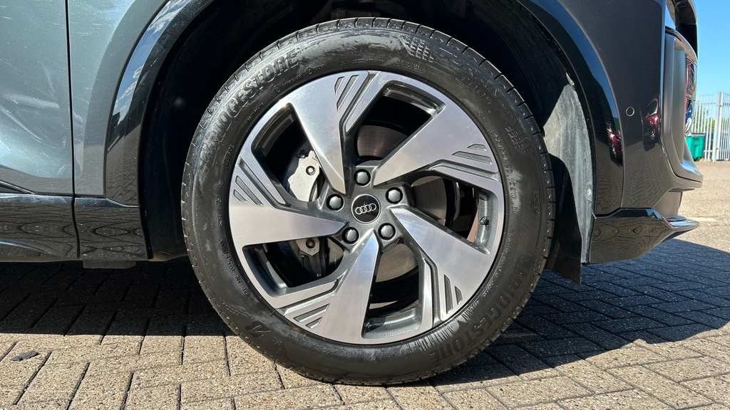 Audi Q6 E-Tron Q6 185Kw 83Kwh S Line Grey #5