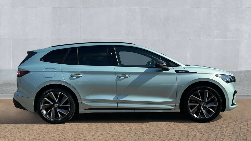 Skoda ENYAQ Enyaq 150Kw 80 Sportline 82Kwh 125Kw Silver #4