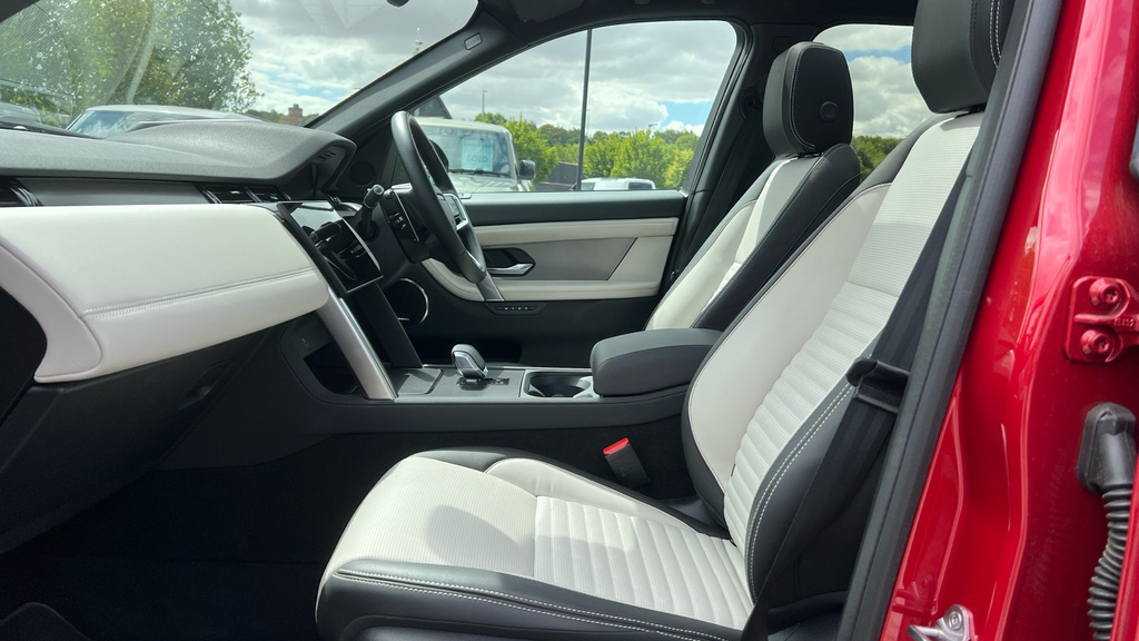 Land Rover Discovery Sport Discovery Sport 2.0 D200 Dynamic Hse 7 S KT25LGO Red #3
